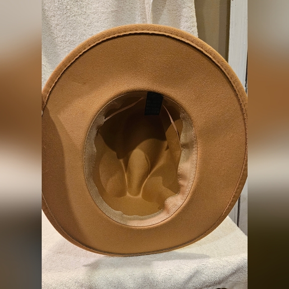 WOMEN'S HAT - Picture 3 of 3